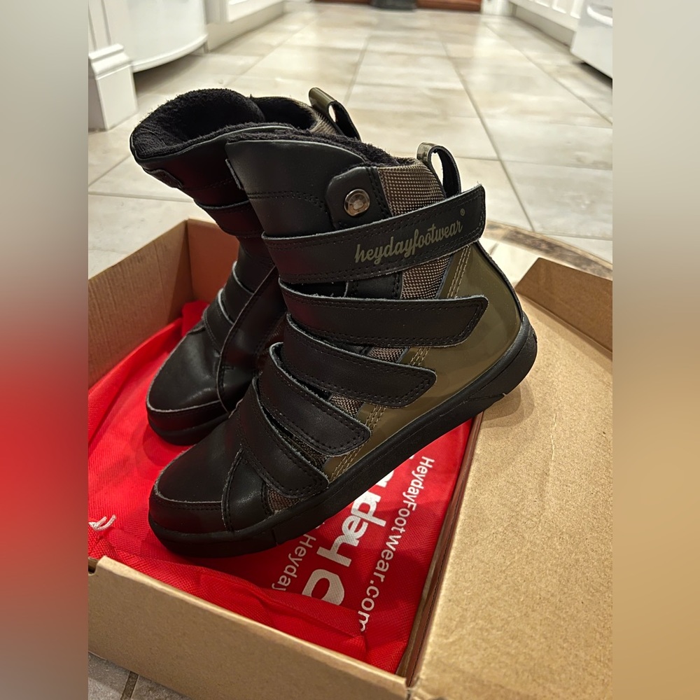 Hightop Trainer